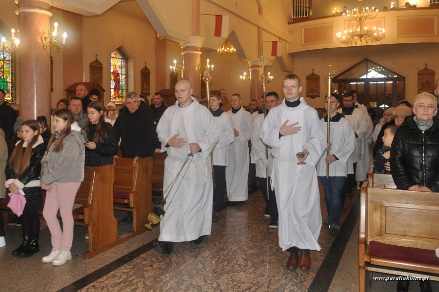 001 Uroczysta suma.jpg